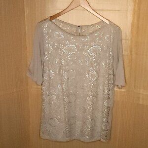 SOHO Jeans New York & Company Silver Grey Short Sleeve Lace Knit Top XL
